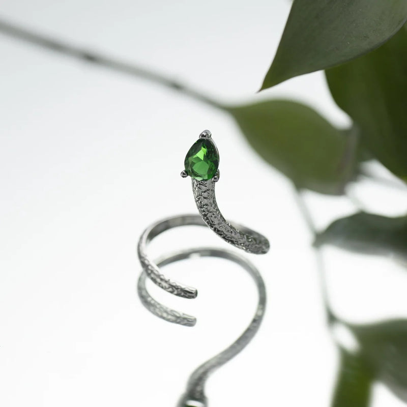 Anillo Serpiente Esmeralda (Ajustable)